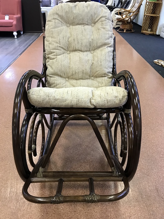 Купить кресло-качалка из натурального ротанга "05/11" браун в Омске - магазин Уютный Интерьер.  3