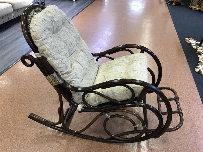 Купить кресло-качалка из натурального ротанга "05/11" браун в Омске - магазин Уютный Интерьер.  7
